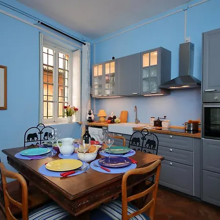 Apartment Painter's *